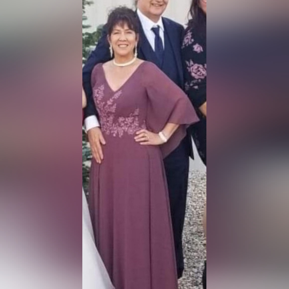 Mother of the bride/groom dress